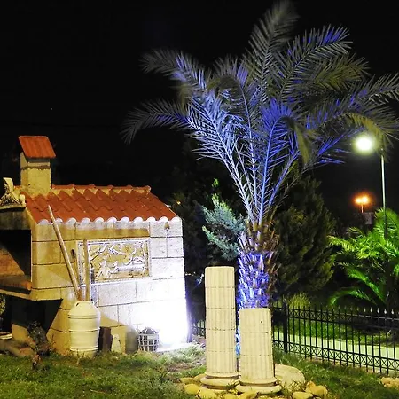 Farkia Exclusive דירה