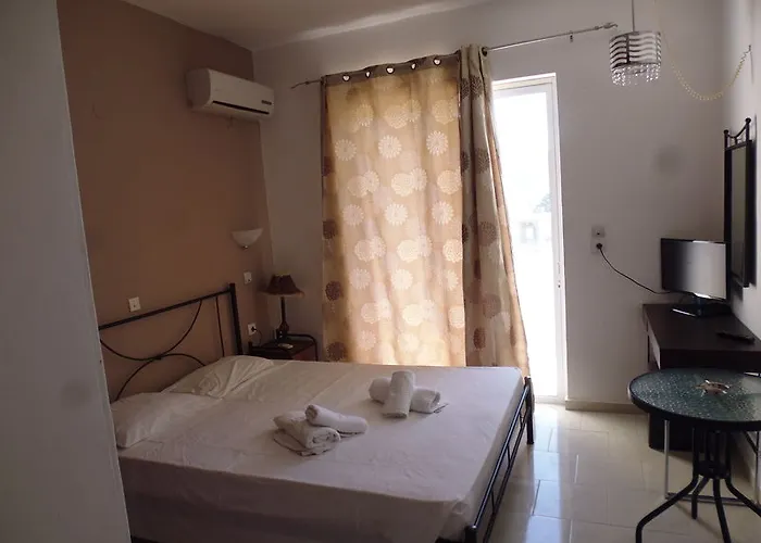 Farkia Exclusive فاليراكي