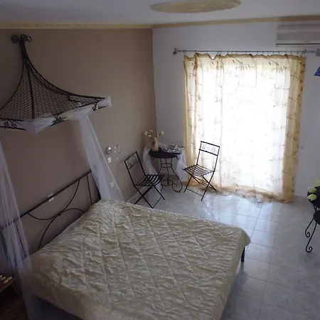 Farkia Exclusive Фалираки